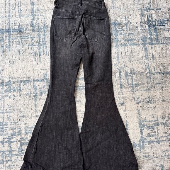 Free People High Rise Flare in Black Size 25 - Picture 3 of 3